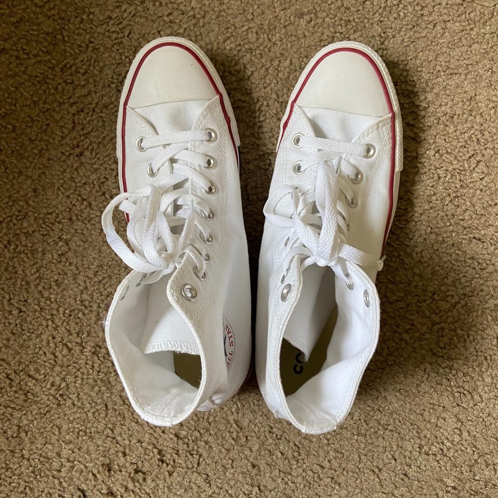Converse Chuck Taylor White High Top